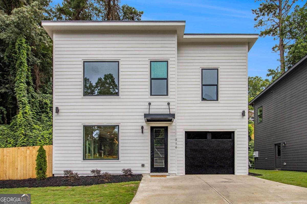 210 Tanyard Street Canton - 2