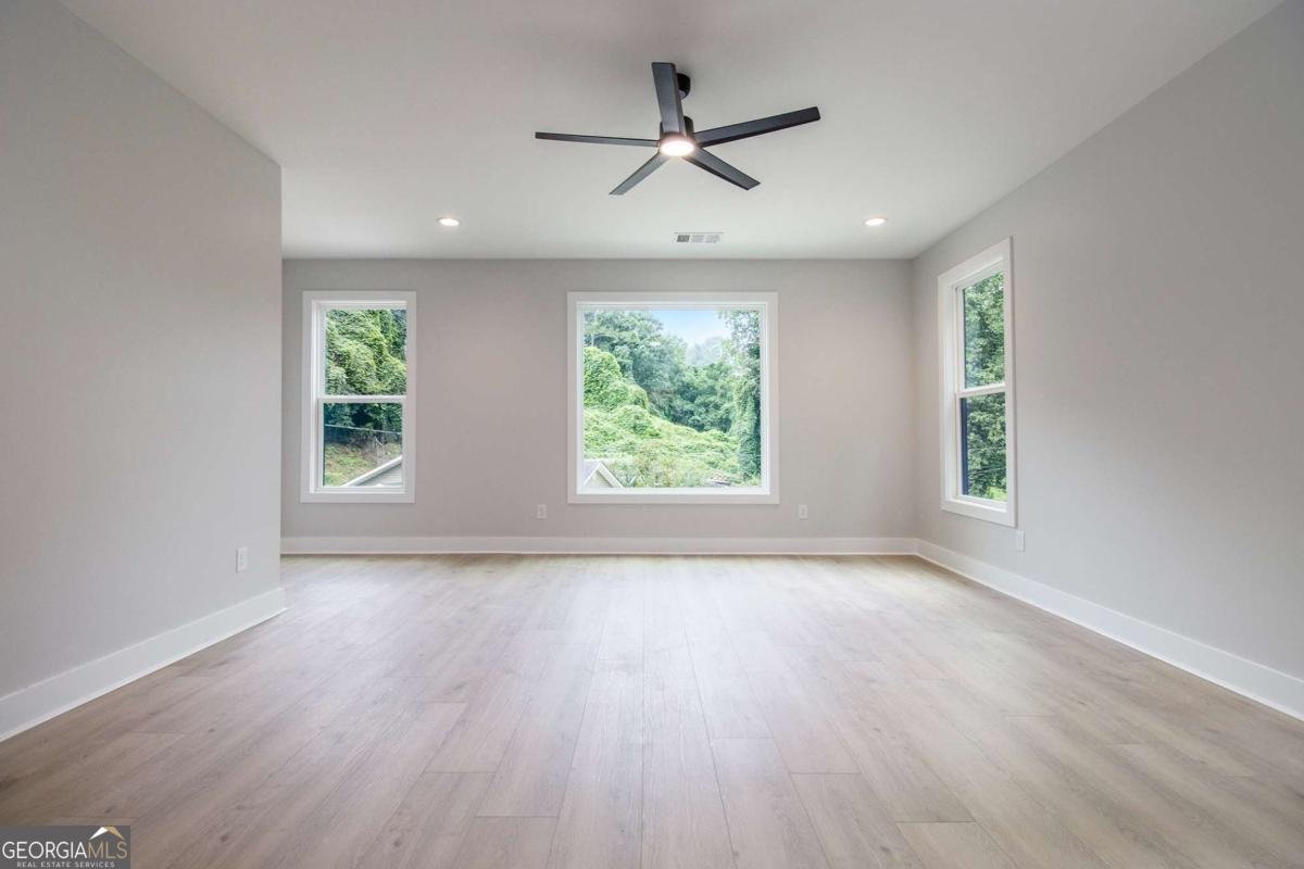 210 Tanyard Street Canton - 20