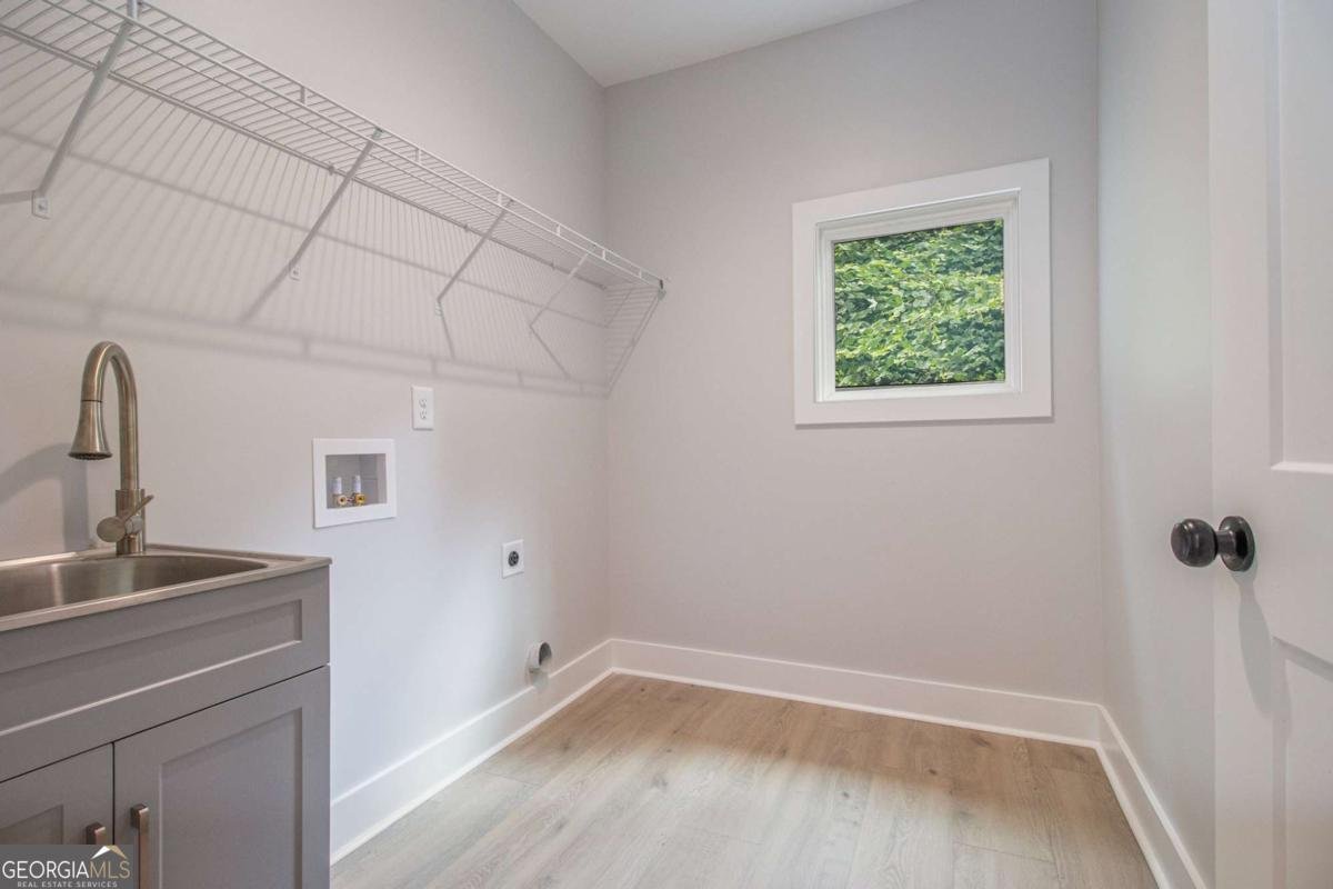 210 Tanyard Street Canton - 22