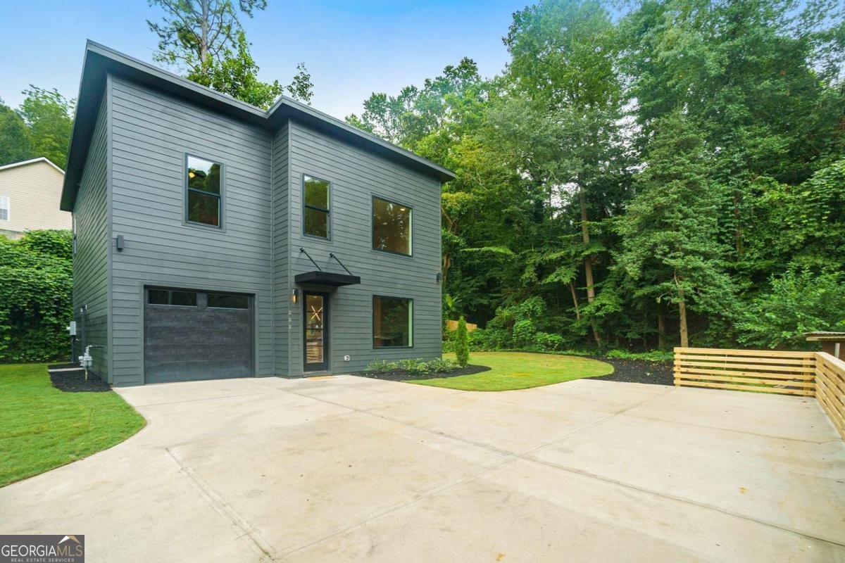 222 Tanyard Street Canton - 1