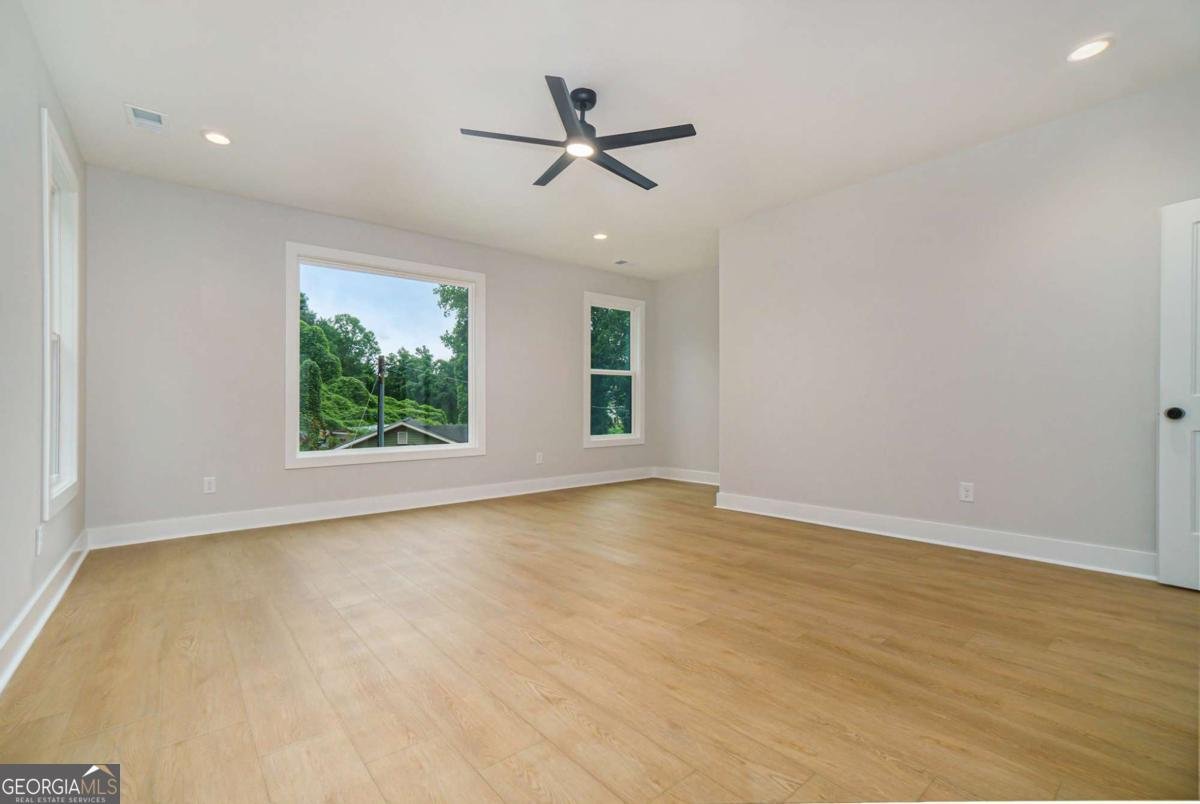 222 Tanyard Street Canton - 12