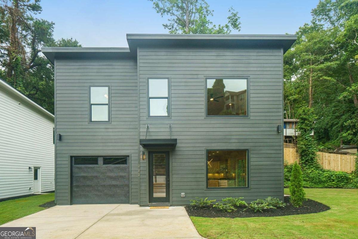 222 Tanyard Street Canton - 2