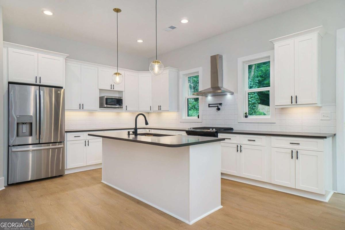 222 Tanyard Street Canton - 7