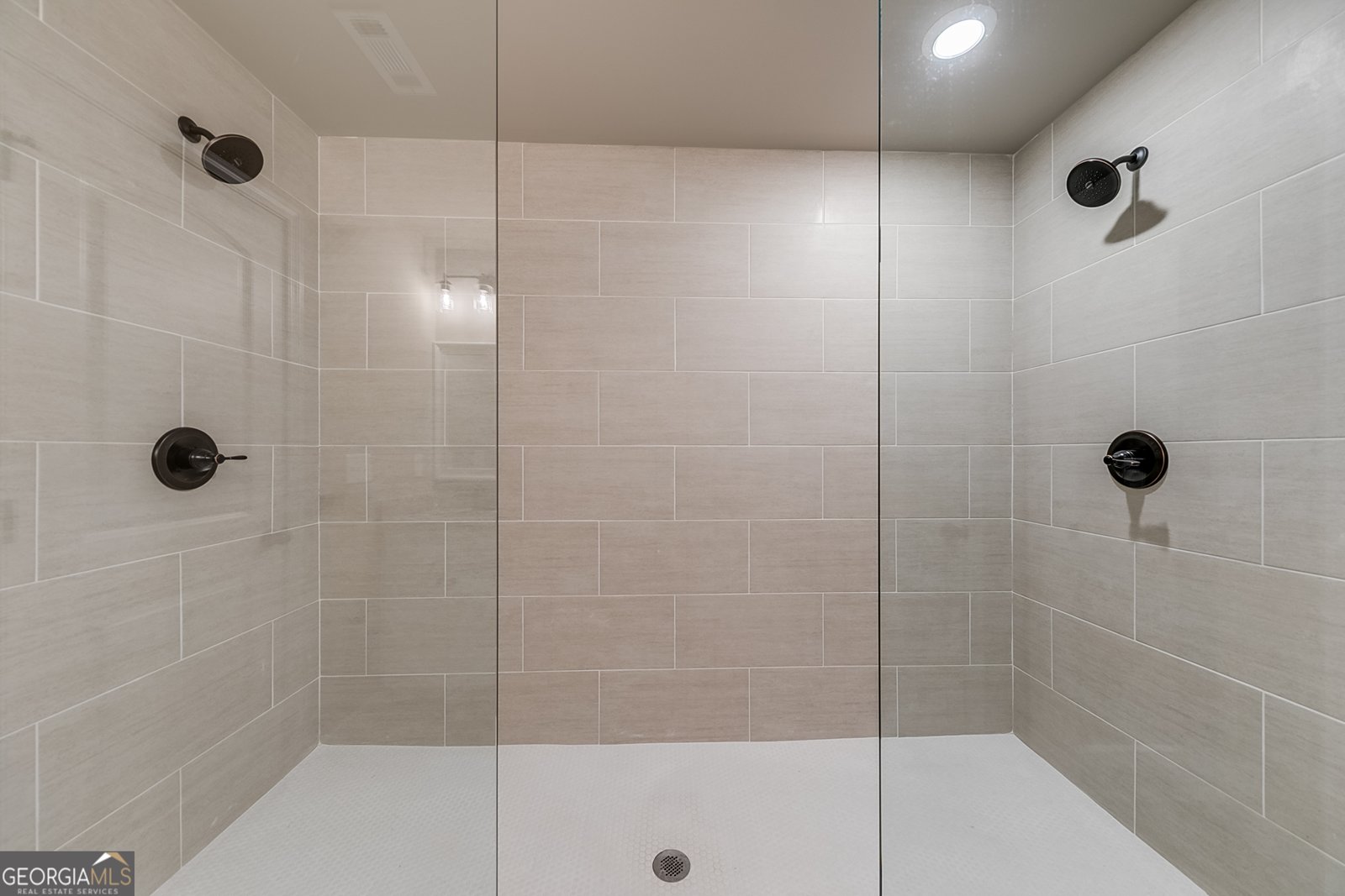 5726 Ridgewater Circle Gainesville - 32