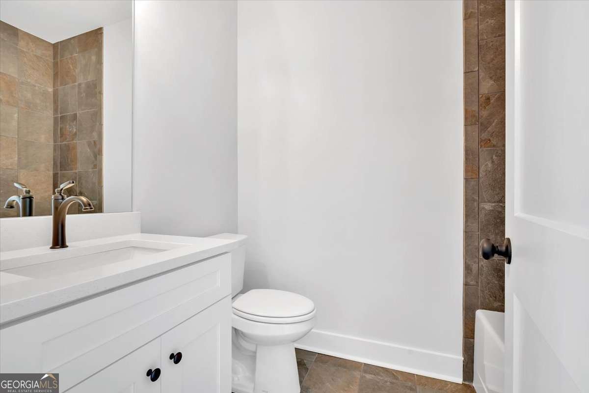 30 Rushden Way Rome - 33