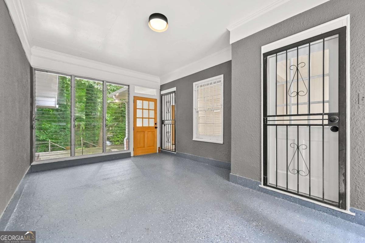 2698 Collier Drive Atlanta - 23