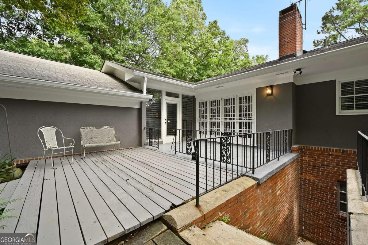 2698 Collier Drive Atlanta - 39