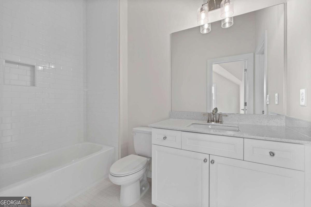 1013 Crossroad Trail Milton - 45