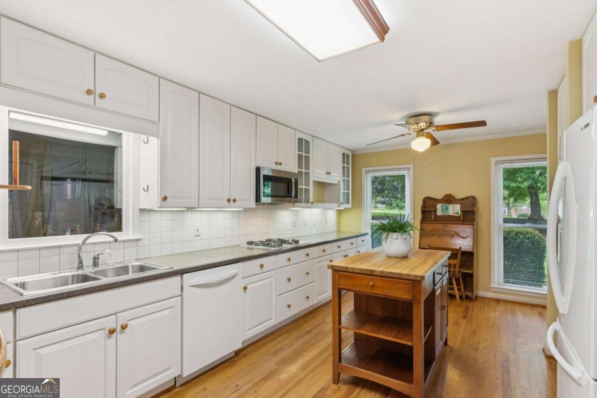 3344 Scales Road Suwanee - 9