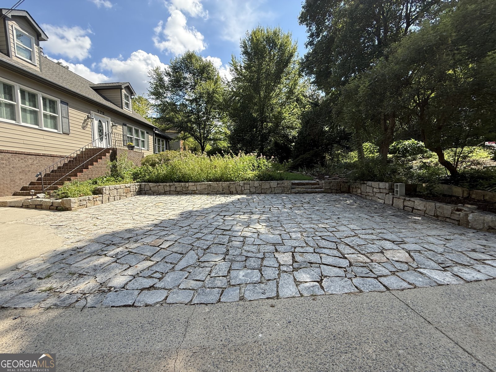 775 Upper Hembree Road Roswell - 24