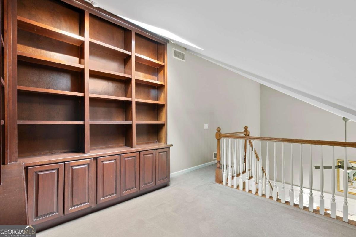 585 Shore Place Roswell - 23