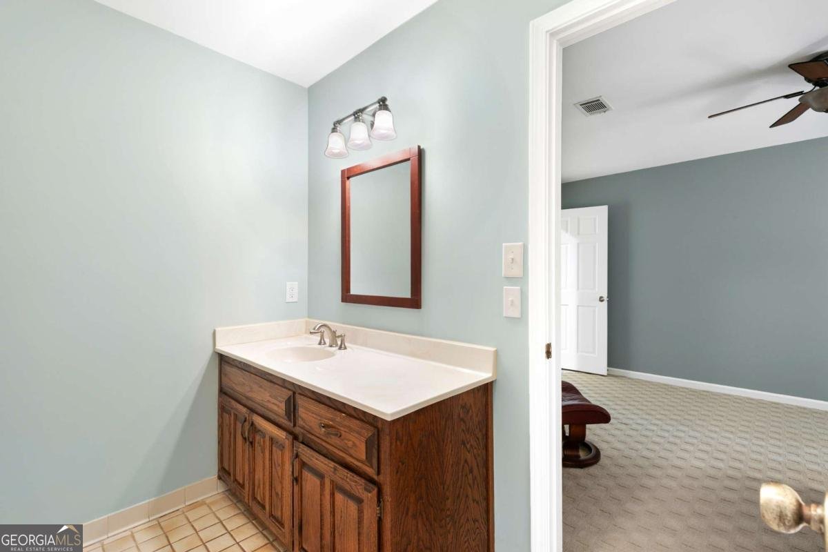 585 Shore Place Roswell - 28