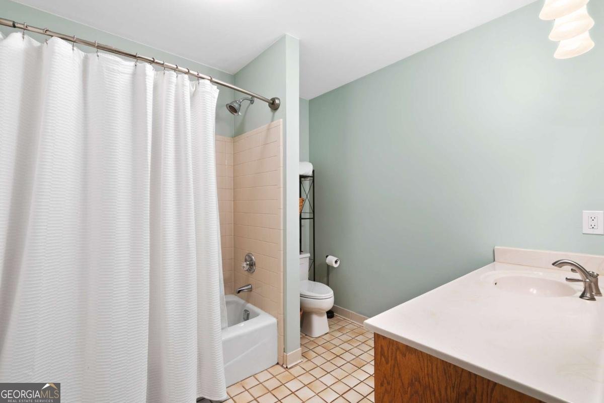 585 Shore Place Roswell - 29