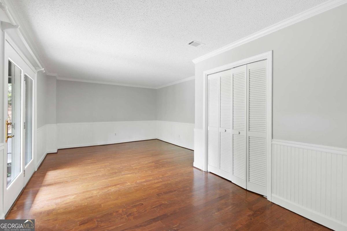 585 Shore Place Roswell - 38