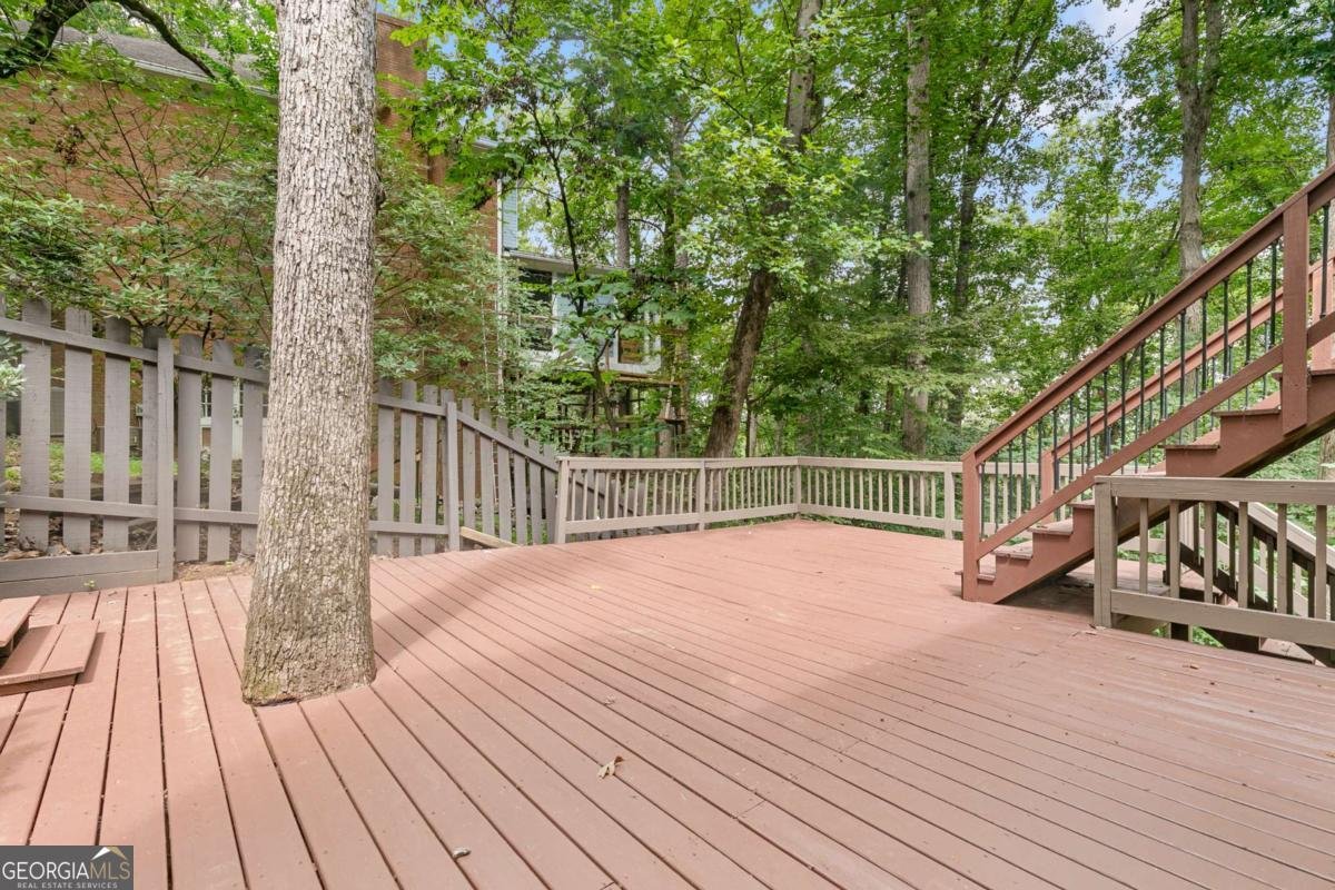 585 Shore Place Roswell - 43