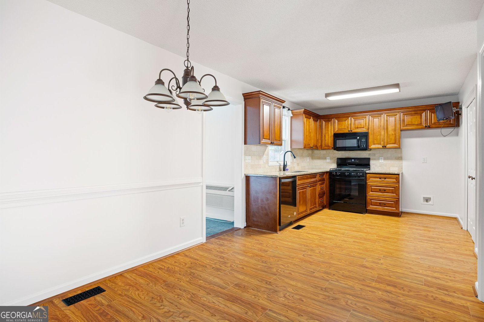 317 Camberley Lane Dallas - 14