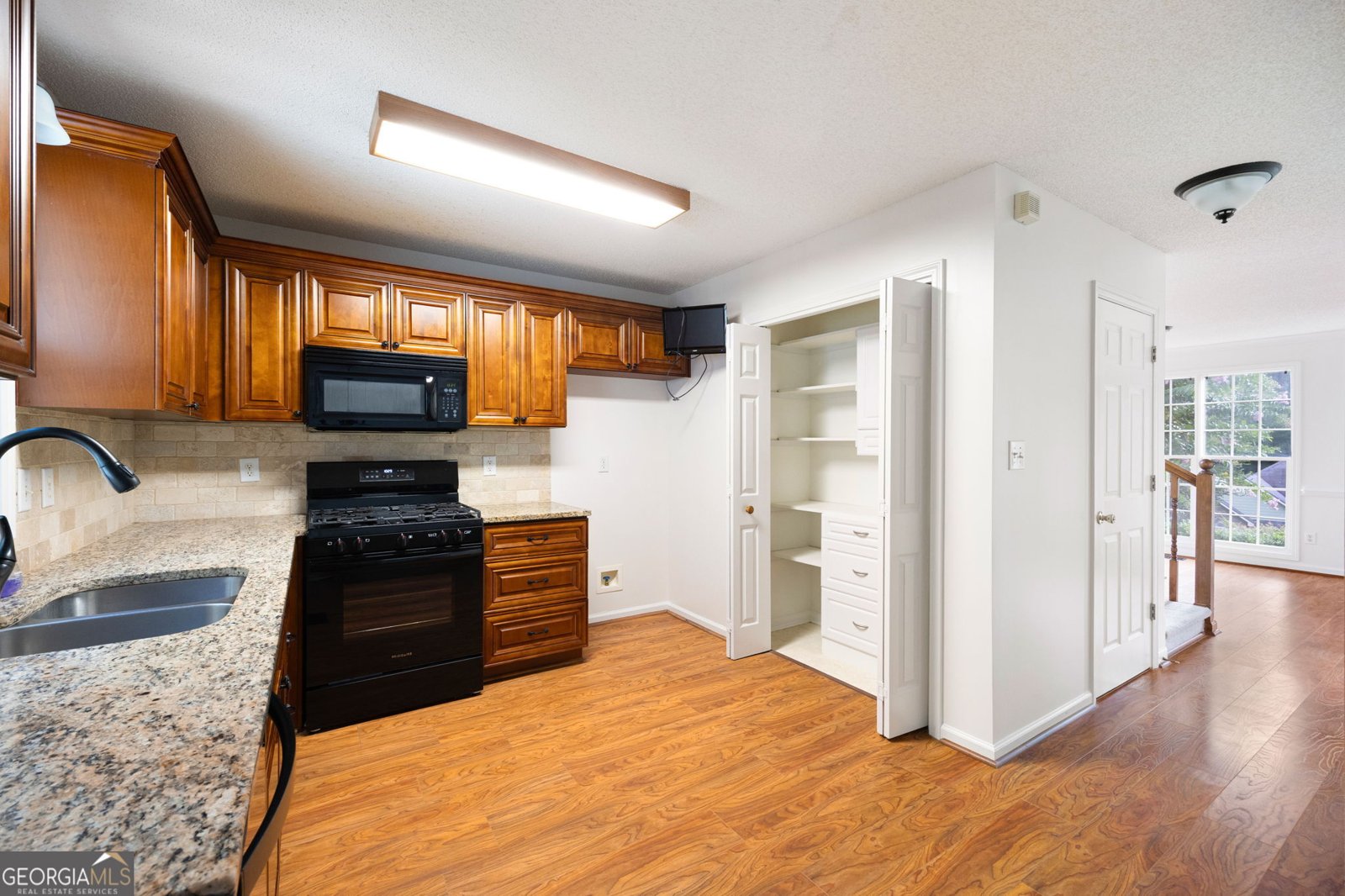 317 Camberley Lane Dallas - 16
