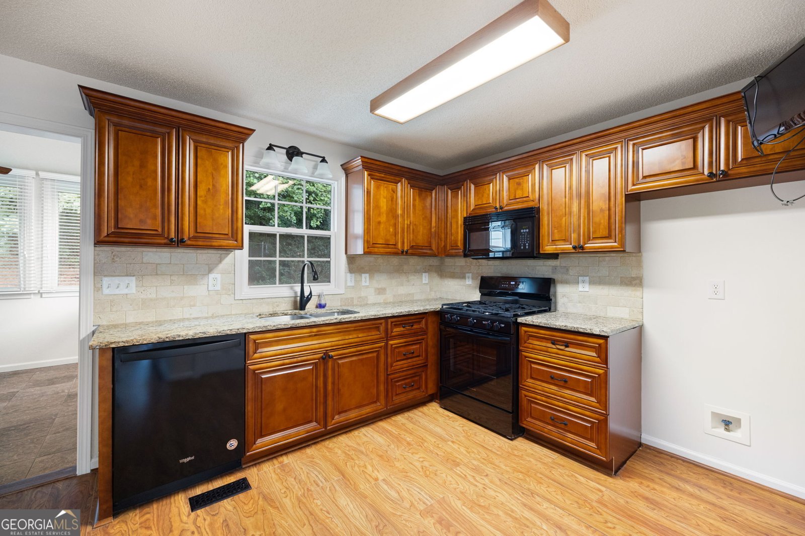 317 Camberley Lane Dallas - 17