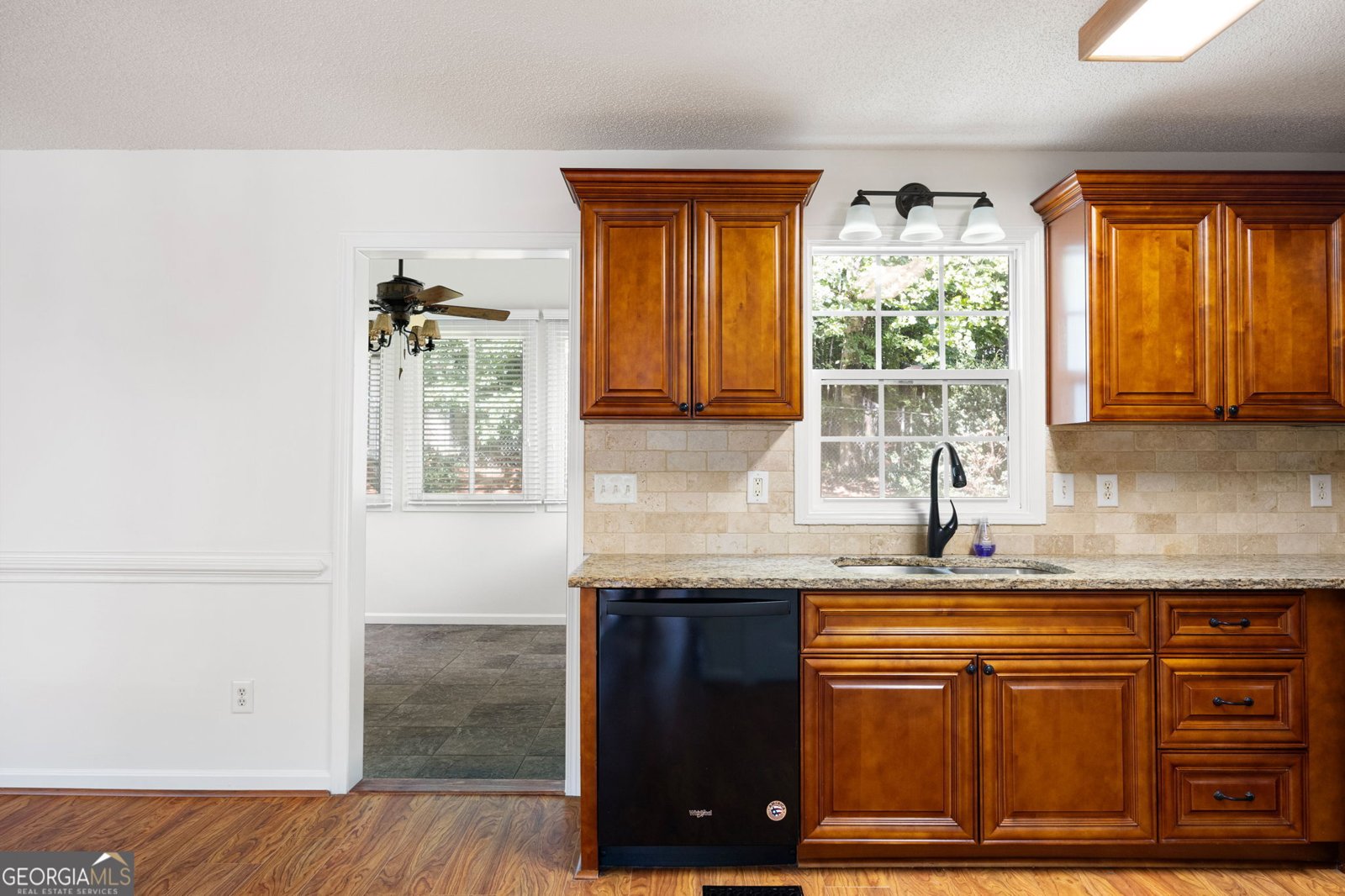 317 Camberley Lane Dallas - 18