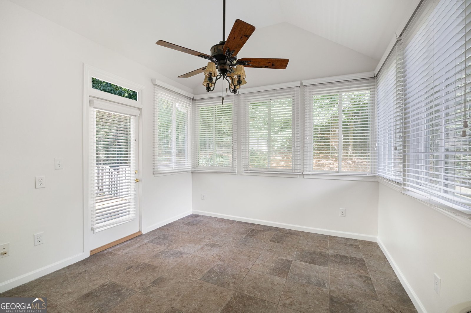 317 Camberley Lane Dallas - 19