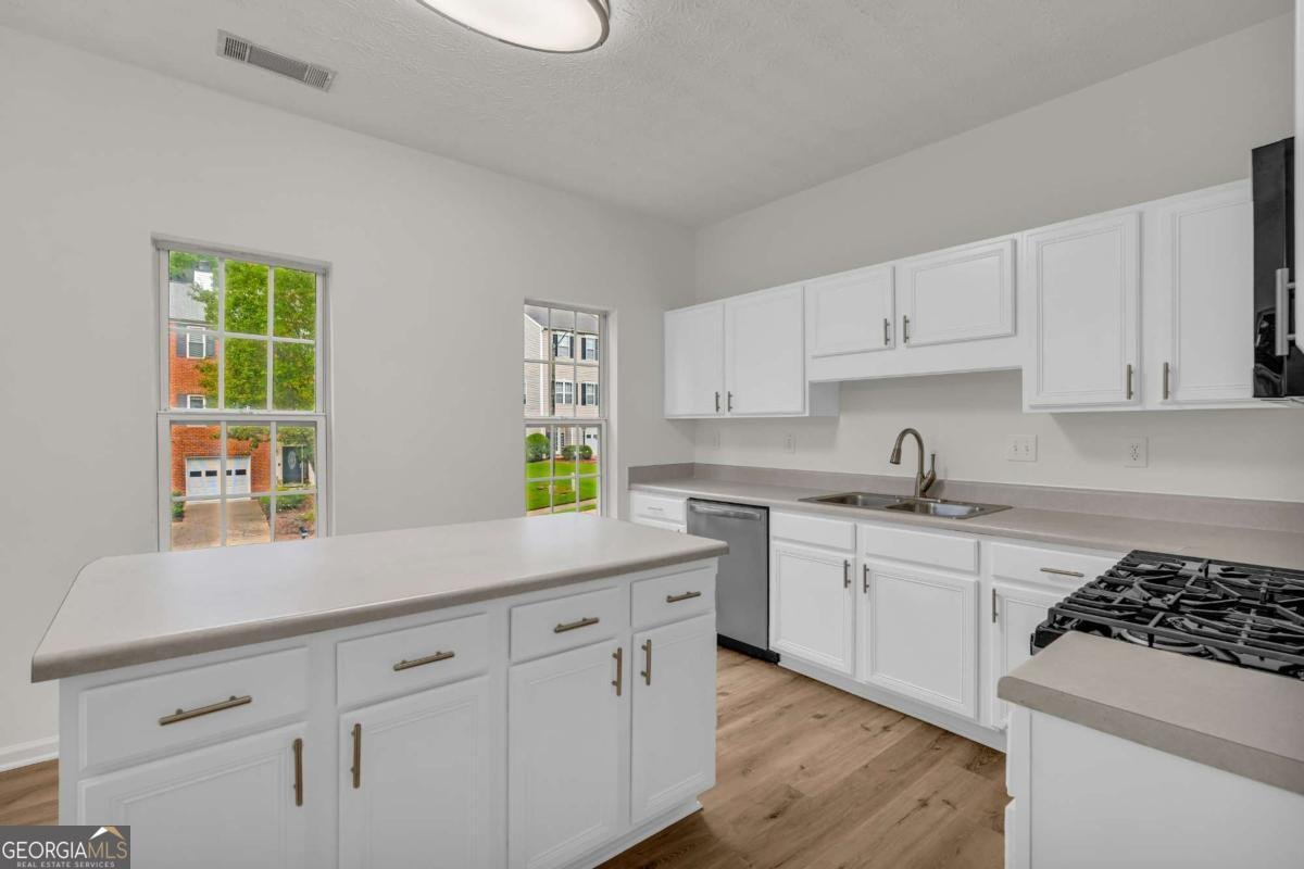 2475 Stonegate Drive Acworth - 14
