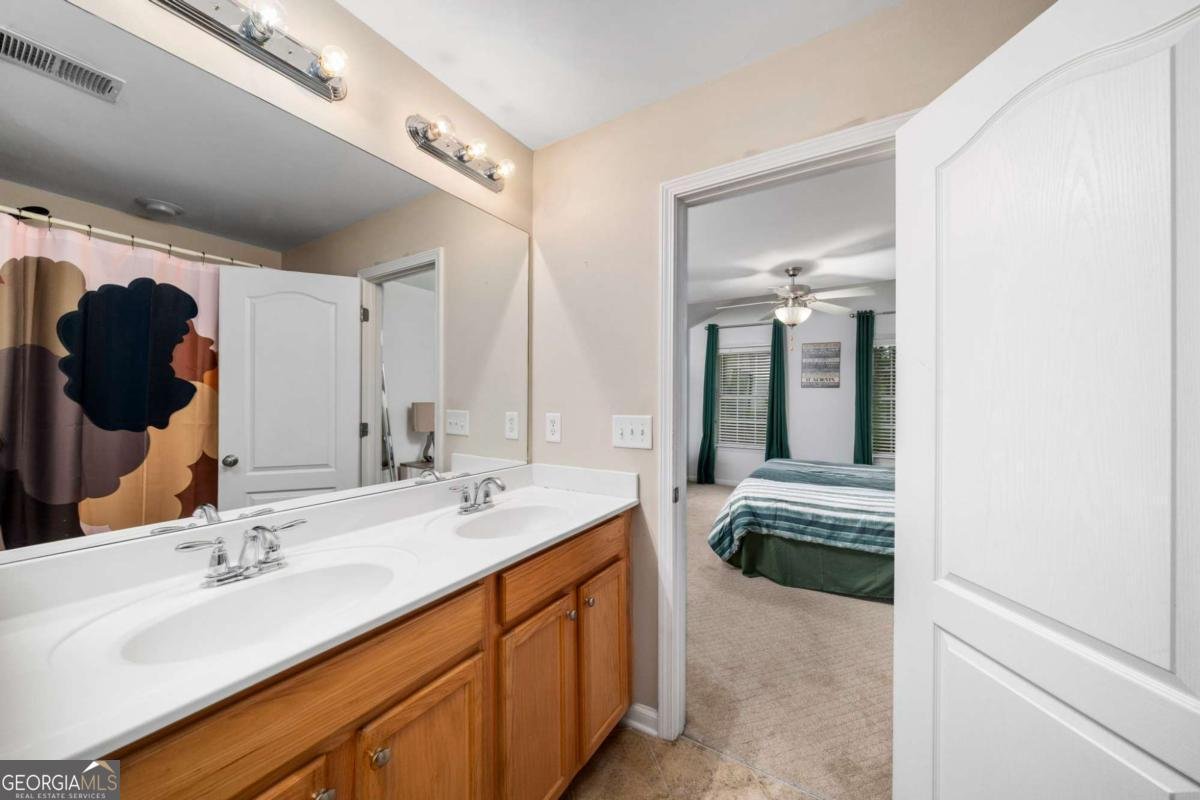 5227 Whiteoak Avenue Smyrna - 32