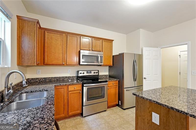 6417 Barker Station Walk Sugar Hill - 24