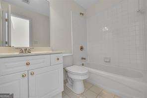 6215 Hampton Highlands Drive Cumming - 75