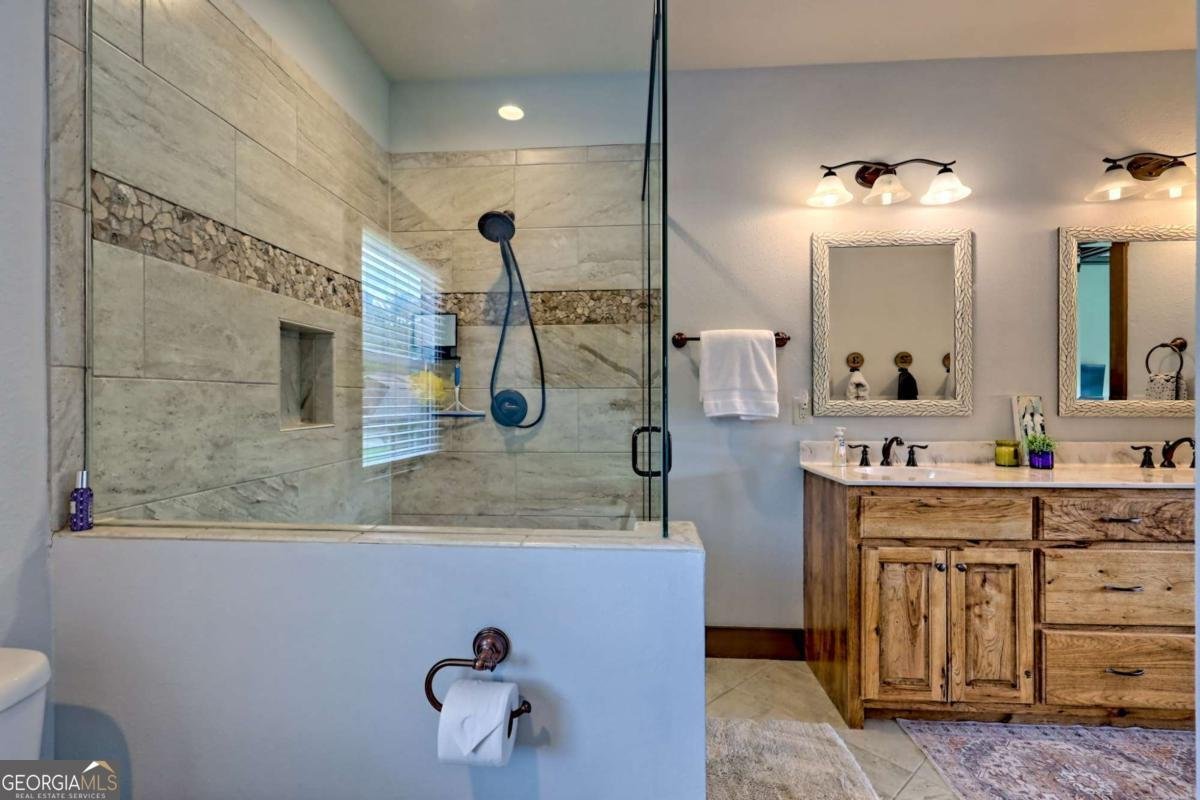 1670 Hedden Cove Road Hiawassee - 22