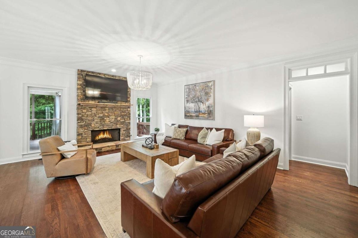 1095 Grace Hill Drive Roswell - 14