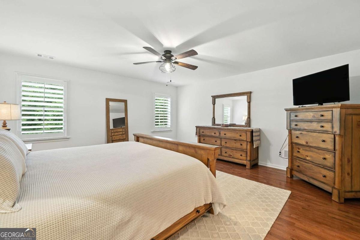 1095 Grace Hill Drive Roswell - 27