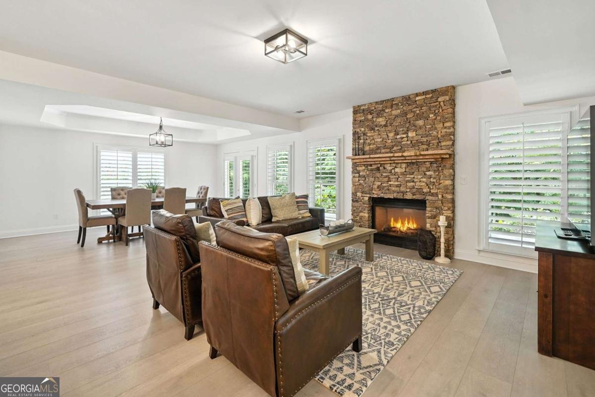 1095 Grace Hill Drive Roswell - 35