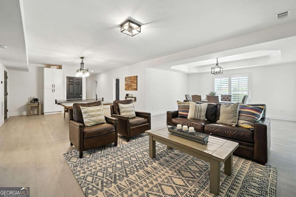 1095 Grace Hill Drive Roswell - 37