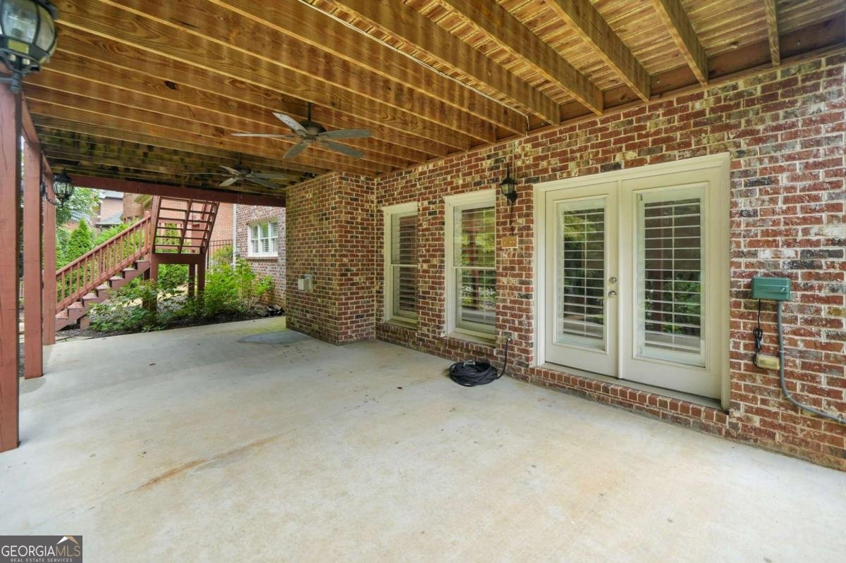 1095 Grace Hill Drive Roswell - 45