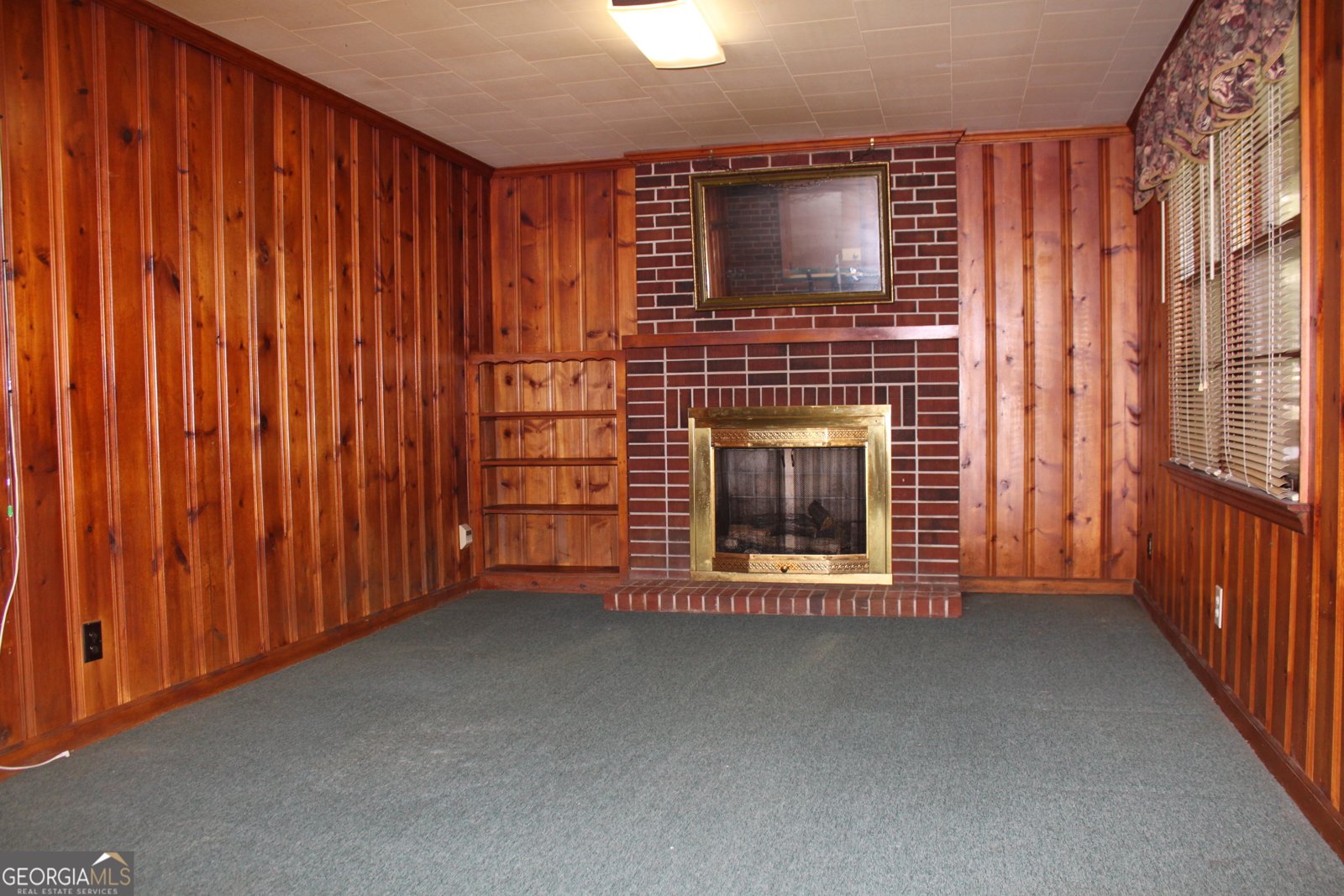 434 Parkman Drive Manchester - 14