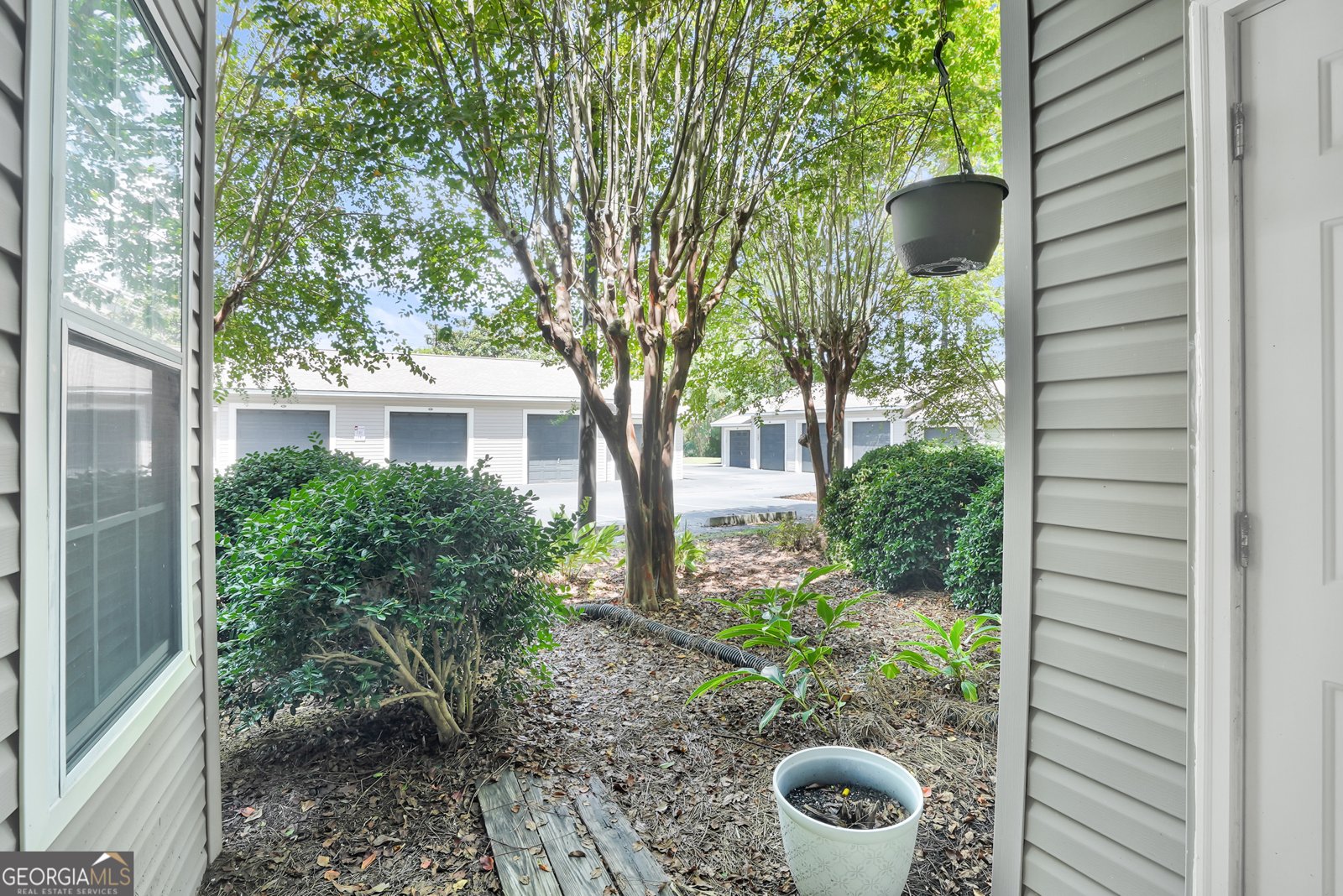 12300 Apache Avenue Savannah - 24