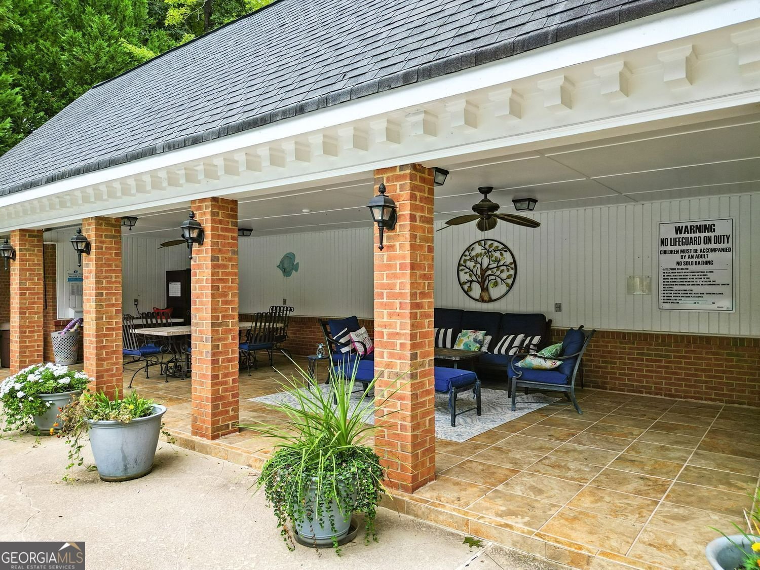 5383 Trentham Drive Atlanta - 53