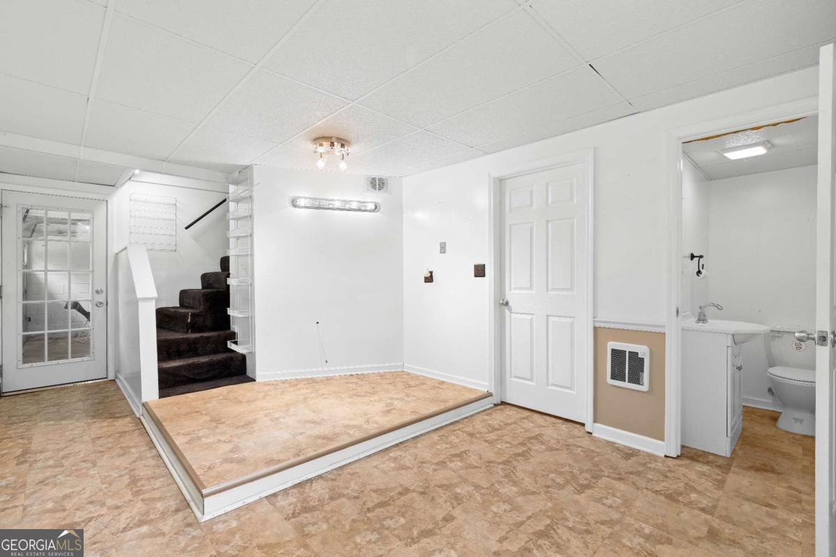 4562 Landing Way Marietta - 31