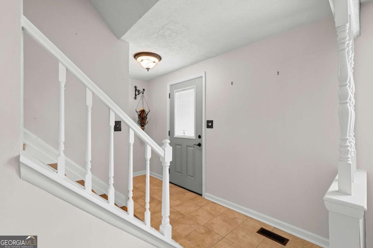 4562 Landing Way Marietta - 4