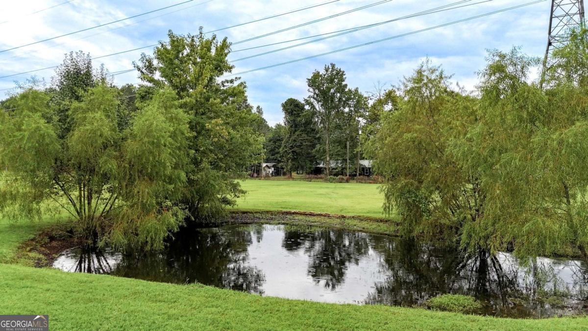 400 Hall Memorial Road Calhoun - 3