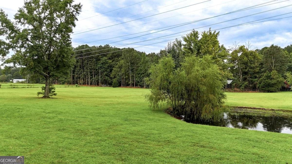 400 Hall Memorial Road Calhoun - 30