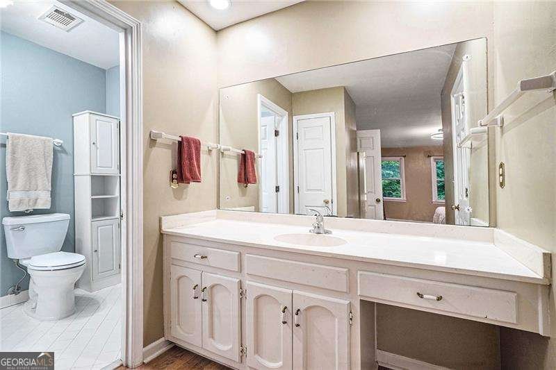 484 Kenilworth Circle Stone Mountain - 23
