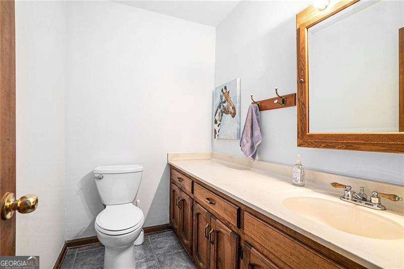 484 Kenilworth Circle Stone Mountain - 9