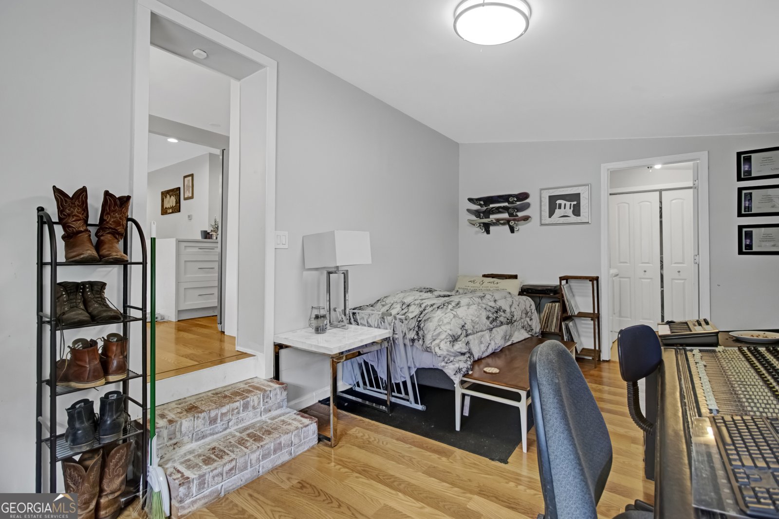 1329 Plaza Avenue Atlanta - 22