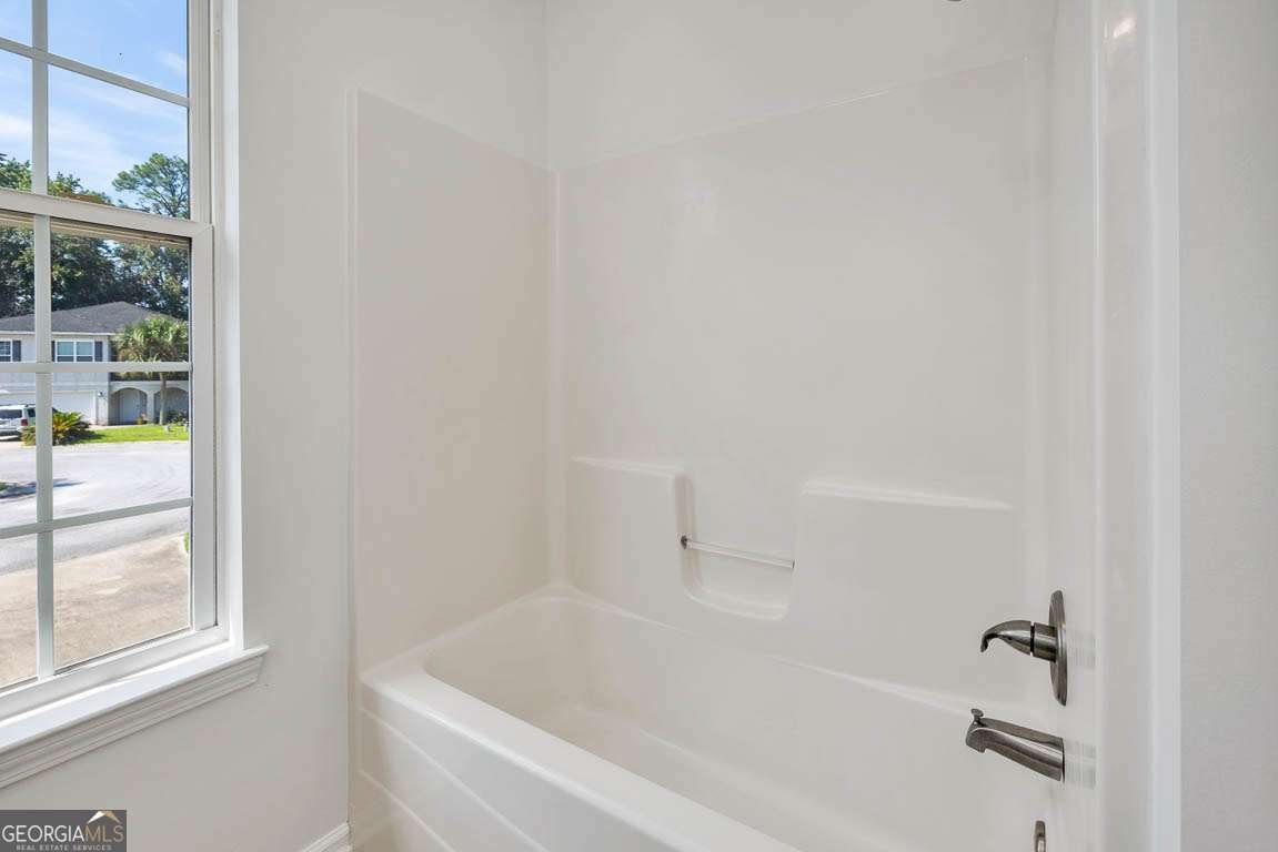 200 Drayton Circle Brunswick - 1