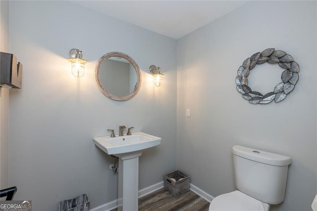 8145 Habersham Waters Road Sandy Springs - 25