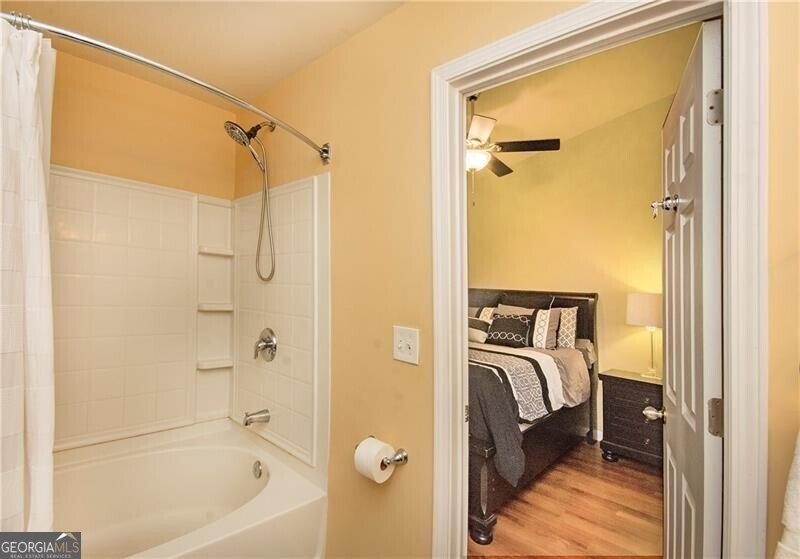1649 Liberty Parkway Atlanta - 27