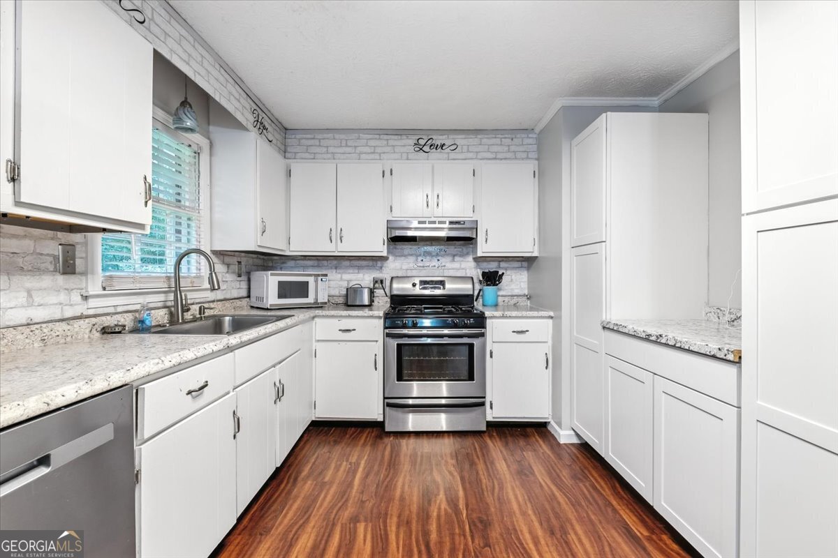 16 Hardin Drive Silver Creek - 18