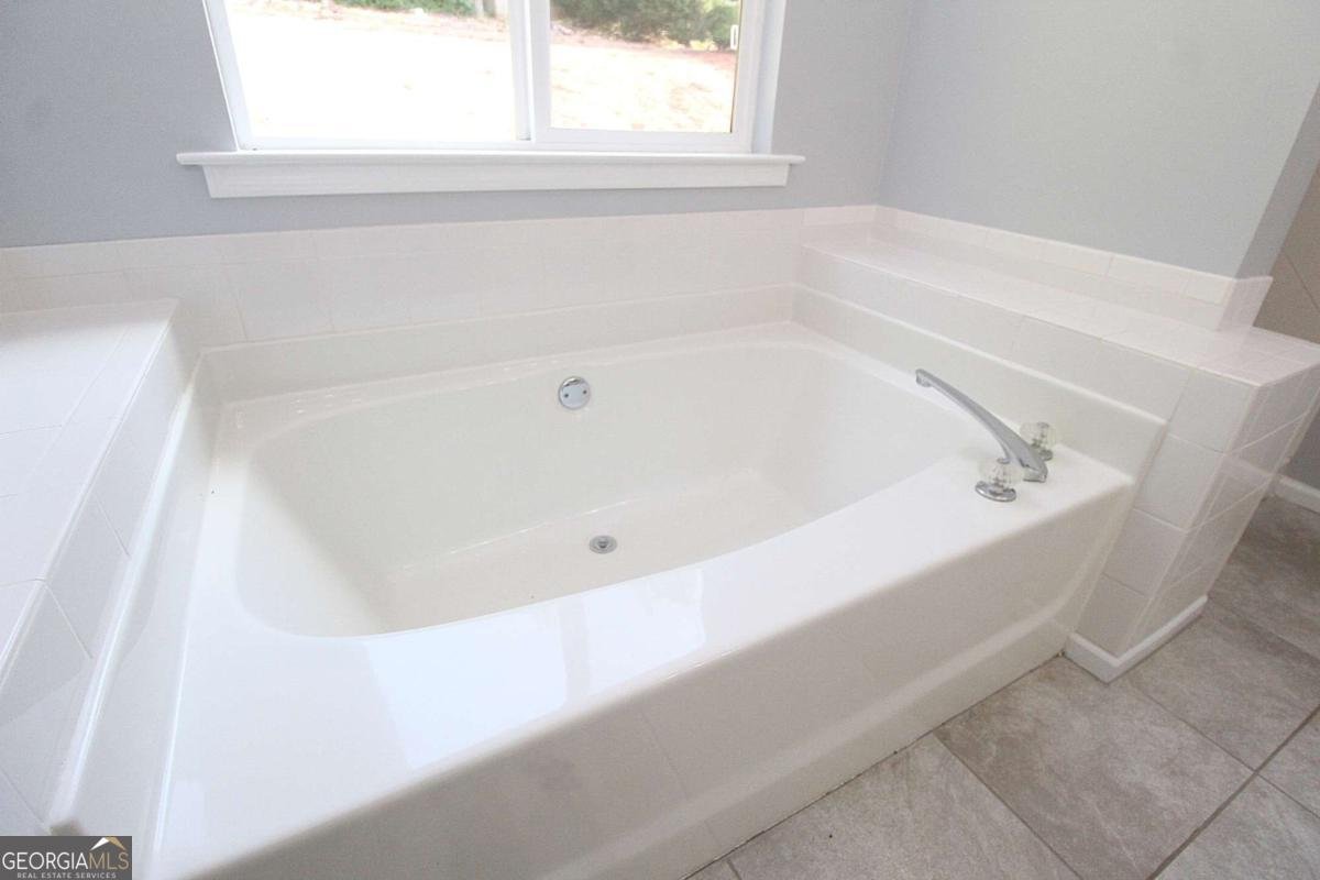 4973 Newpark Lane Acworth - 44