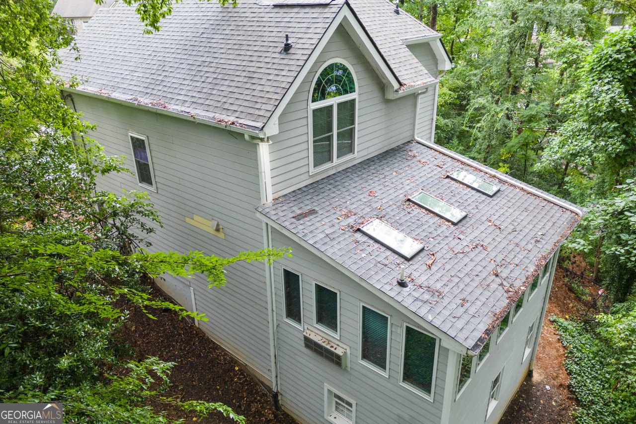 2690 Valvedere Drive Brookhaven - 34